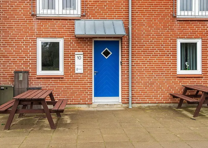 6 Person In Feriehus Højer
